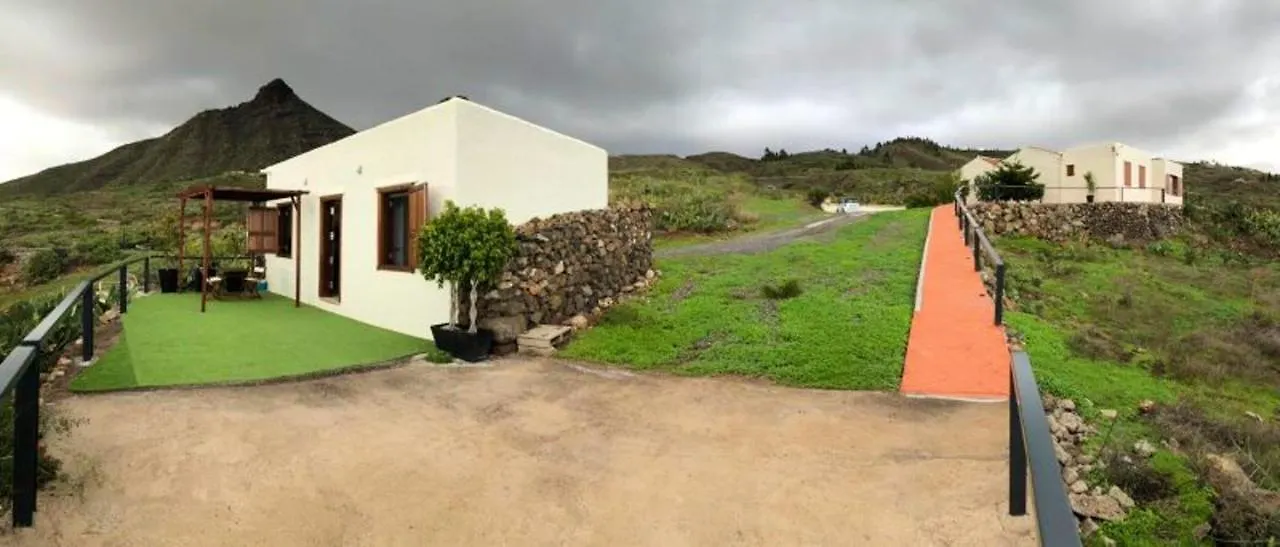 Holiday home Spacious House In Arona With Terrace And Garden